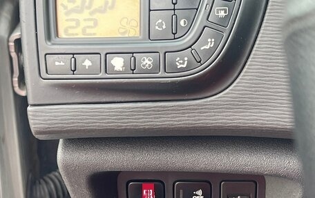 Citroen C4 Picasso II рестайлинг, 2008 год, 450 000 рублей, 10 фотография