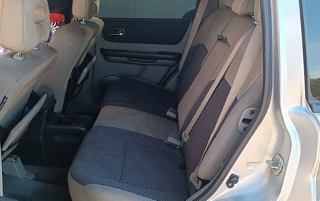 Nissan X-Trail, 2006 год, 600 000 рублей, 11 фотография
