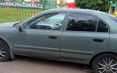 Mitsubishi Carisma I, 2000 год, 170 000 рублей, 3 фотография