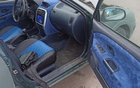 Mitsubishi Carisma I, 2000 год, 170 000 рублей, 18 фотография