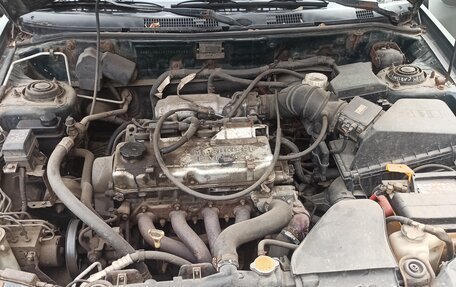 Mitsubishi Carisma I, 2000 год, 170 000 рублей, 21 фотография