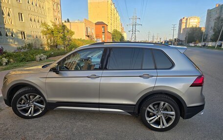 Volkswagen Tiguan II, 2018 год, 2 500 000 рублей, 5 фотография