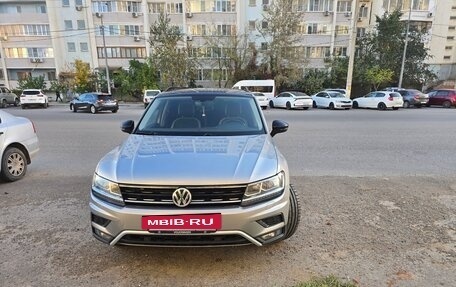 Volkswagen Tiguan II, 2018 год, 2 500 000 рублей, 9 фотография