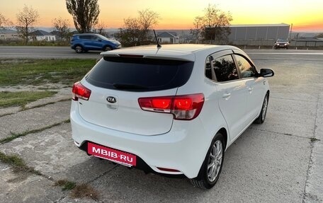 KIA Rio III рестайлинг, 2015 год, 970 000 рублей, 11 фотография
