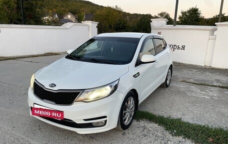 KIA Rio III рестайлинг, 2015 год, 970 000 рублей, 9 фотография