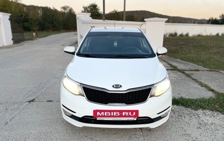 KIA Rio III рестайлинг, 2015 год, 970 000 рублей, 14 фотография