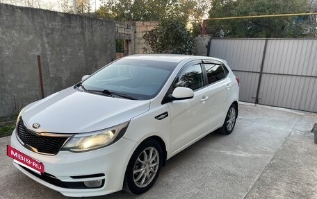 KIA Rio III рестайлинг, 2015 год, 970 000 рублей, 20 фотография