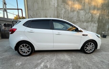 KIA Rio III рестайлинг, 2015 год, 970 000 рублей, 24 фотография