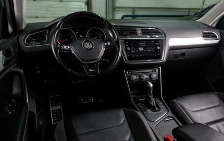 Volkswagen Tiguan II, 2017 год, 2 226 000 рублей, 6 фотография