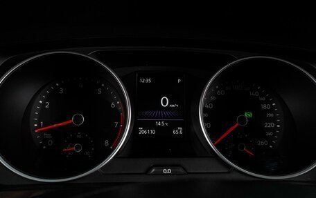 Volkswagen Tiguan II, 2017 год, 2 226 000 рублей, 19 фотография