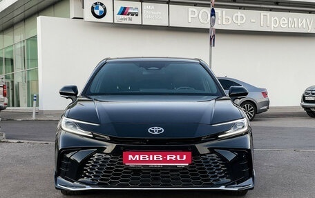 Toyota Camry, 2025 год, 3 765 000 рублей, 2 фотография