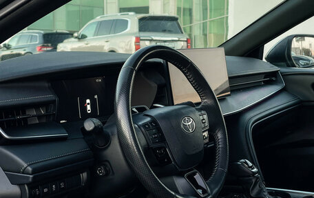 Toyota Camry, 2025 год, 3 765 000 рублей, 13 фотография