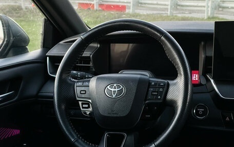 Toyota Camry, 2025 год, 3 765 000 рублей, 14 фотография