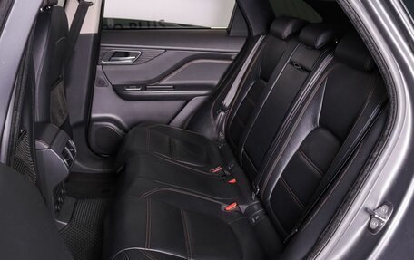Jaguar F-Pace, 2016 год, 1 949 000 рублей, 10 фотография