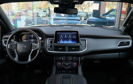 Chevrolet Tahoe IV, 2023 год, 8 990 000 рублей, 12 фотография