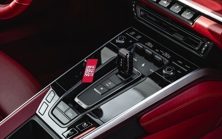 Porsche 911, 2022 год, 18 200 000 рублей, 6 фотография