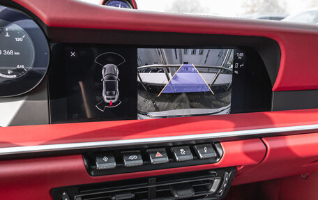 Porsche 911, 2022 год, 18 200 000 рублей, 14 фотография