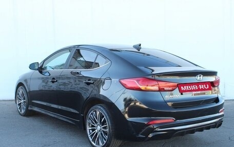 Hyundai Elantra VI, 2017 год, 1 386 000 рублей, 5 фотография