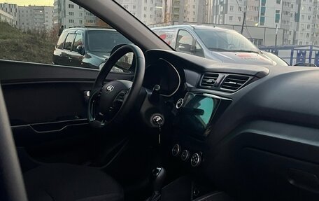 KIA Rio III рестайлинг, 2016 год, 845 000 рублей, 20 фотография