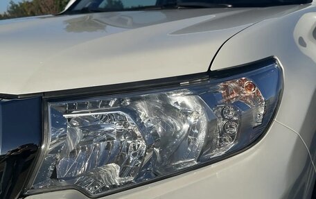 Toyota Land Cruiser Prado 150 рестайлинг, 2018 год, 4 490 000 рублей, 13 фотография