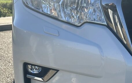 Toyota Land Cruiser Prado 150 рестайлинг, 2018 год, 4 490 000 рублей, 23 фотография