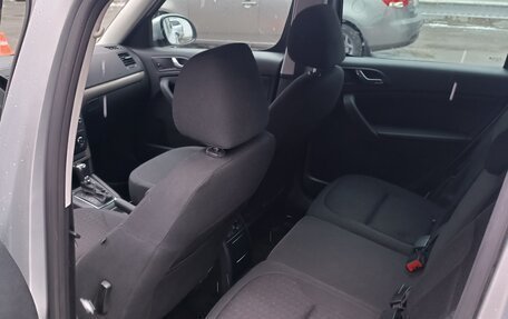 Skoda Yeti I рестайлинг, 2014 год, 1 250 000 рублей, 14 фотография