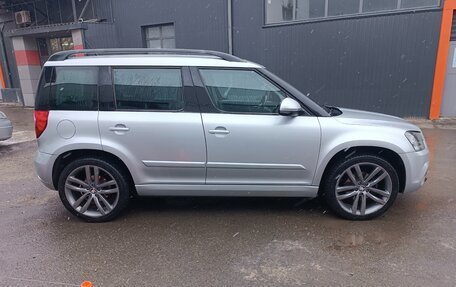Skoda Yeti I рестайлинг, 2014 год, 1 250 000 рублей, 15 фотография