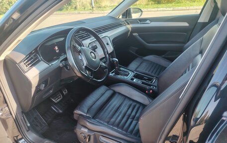 Volkswagen Passat B8 рестайлинг, 2019 год, 2 000 000 рублей, 9 фотография