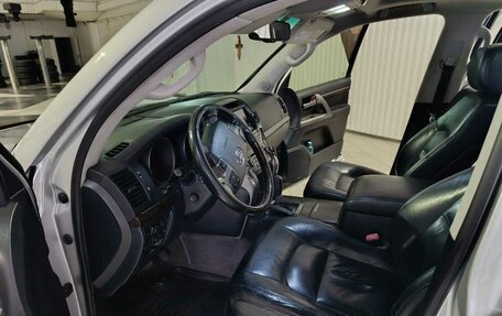 Toyota Land Cruiser 200, 2011 год, 3 300 000 рублей, 11 фотография