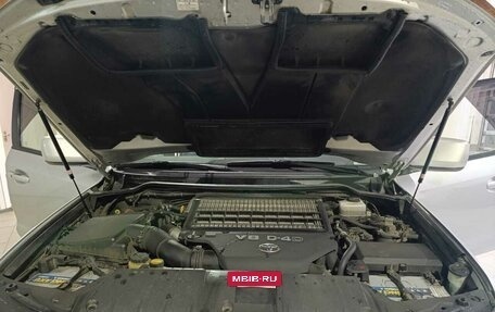 Toyota Land Cruiser 200, 2011 год, 3 300 000 рублей, 17 фотография