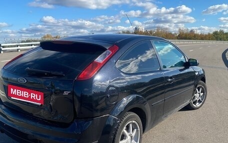 Ford Focus II рестайлинг, 2006 год, 350 000 рублей, 3 фотография