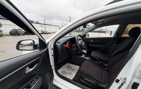 KIA Rio IV, 2021 год, 1 747 000 рублей, 13 фотография