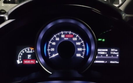 Honda Fit III, 2018 год, 1 300 000 рублей, 15 фотография