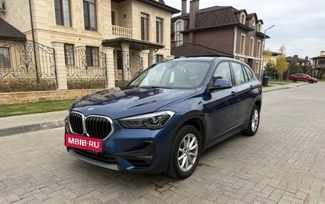 BMW X1, 2021 год, 3 150 000 рублей, 2 фотография