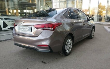 Hyundai Solaris II рестайлинг, 2019 год, 1 300 000 рублей, 4 фотография