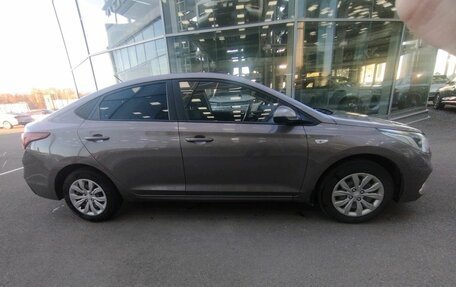 Hyundai Solaris II рестайлинг, 2019 год, 1 300 000 рублей, 8 фотография