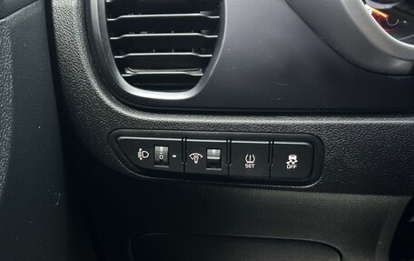 KIA Rio IV, 2021 год, 1 735 000 рублей, 22 фотография