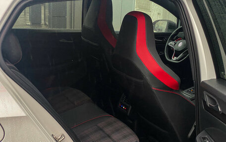 Volkswagen Golf GTI, 2021 год, 2 780 000 рублей, 11 фотография
