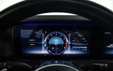 Mercedes-Benz E-Класс, 2019 год, 4 775 000 рублей, 17 фотография