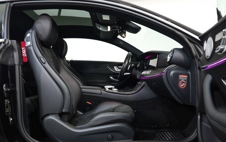Mercedes-Benz E-Класс, 2019 год, 4 775 000 рублей, 32 фотография