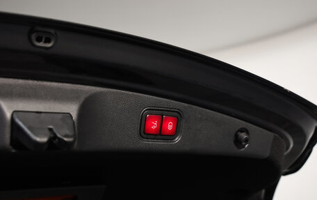 Mercedes-Benz E-Класс, 2019 год, 4 775 000 рублей, 40 фотография