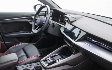 Audi A3, 2021 год, 2 550 000 рублей, 9 фотография
