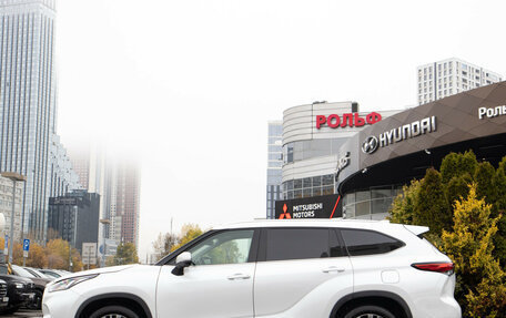 Toyota Highlander, 2026 год, 5 098 000 рублей, 6 фотография