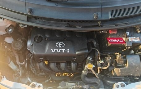 Toyota Vitz, 2009 год, 630 000 рублей, 6 фотография