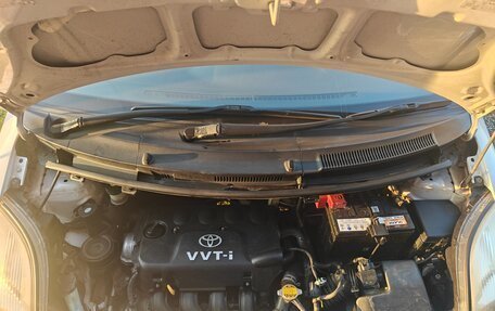Toyota Vitz, 2009 год, 630 000 рублей, 7 фотография