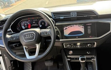Audi Q3, 2022 год, 2 440 000 рублей, 9 фотография