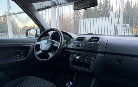 Skoda Fabia II, 2011 год, 449 000 рублей, 9 фотография