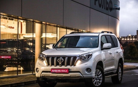 Toyota Land Cruiser Prado 150 рестайлинг, 2015 год, 3 194 000 рублей, 1 фотография