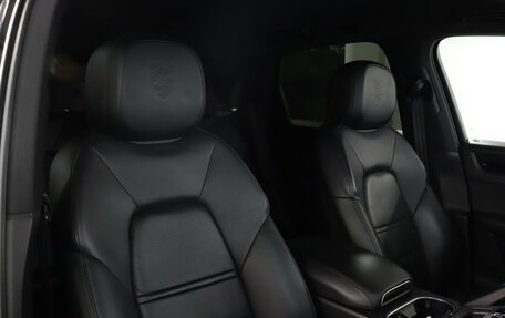 Porsche Cayenne III, 2020 год, 7 400 000 рублей, 16 фотография