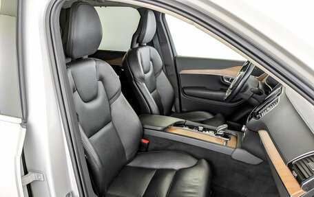 Volvo XC90 II рестайлинг, 2021 год, 4 400 000 рублей, 23 фотография
